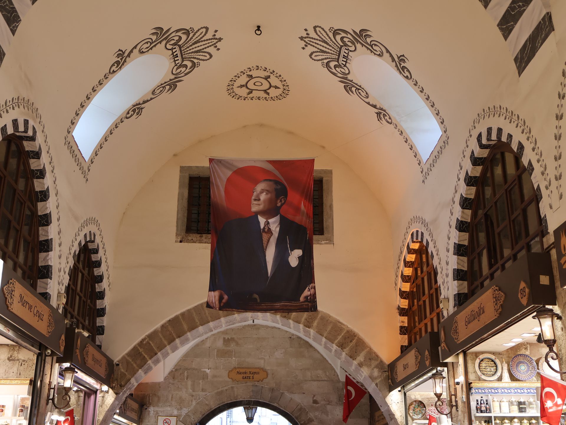 Mısır Çarşısı